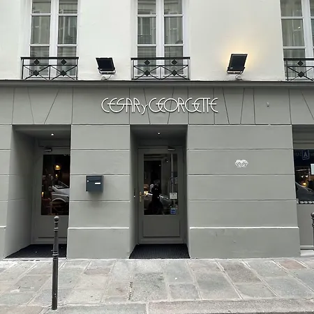 Hotel La Dependance 3*
