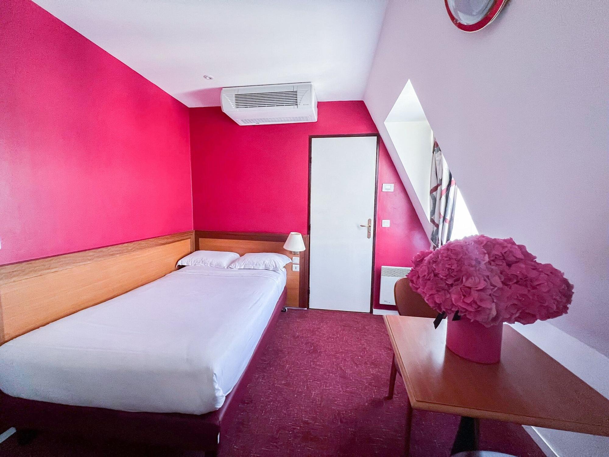 La Dependance 3* Paris