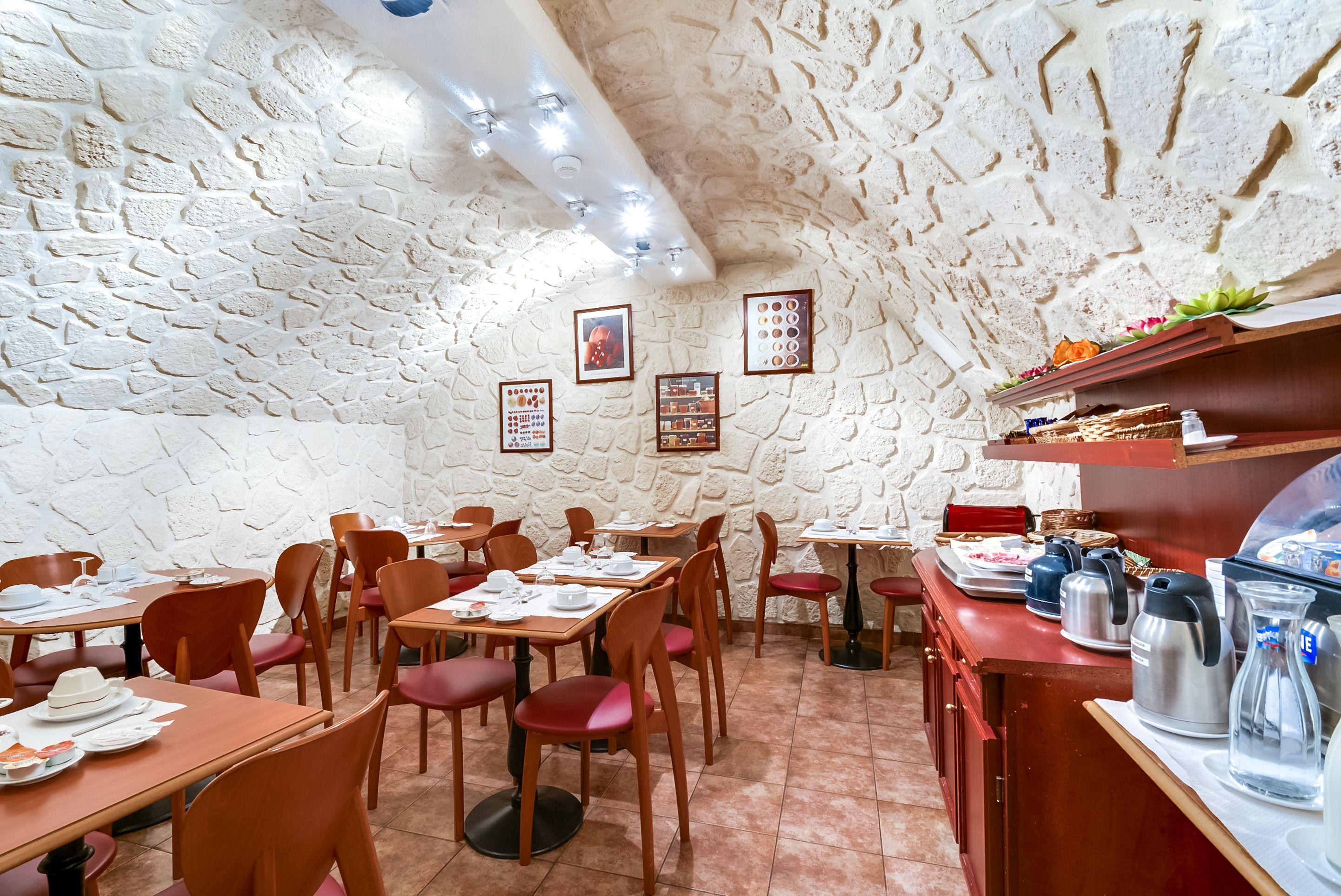 Hotel La Dépendance 3*