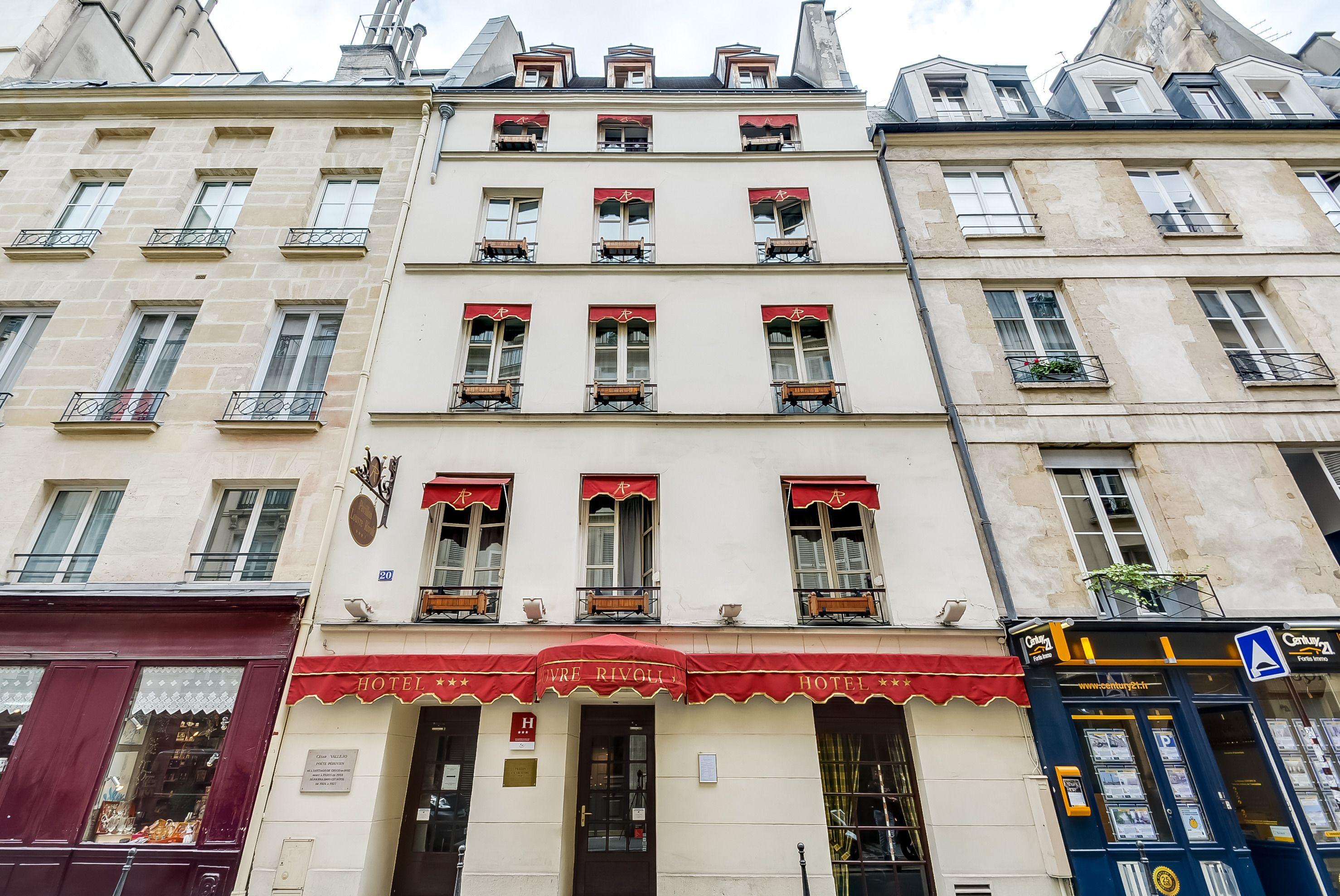 La Dépendance 3*