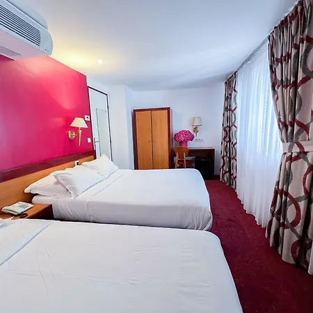 Hotel La Dépendance 3*